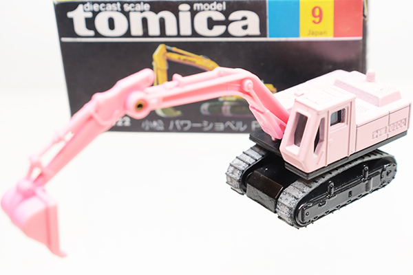 ミニカーショップ ケンボックス トミカ 黒箱☆9-3-4☆コマツパワー