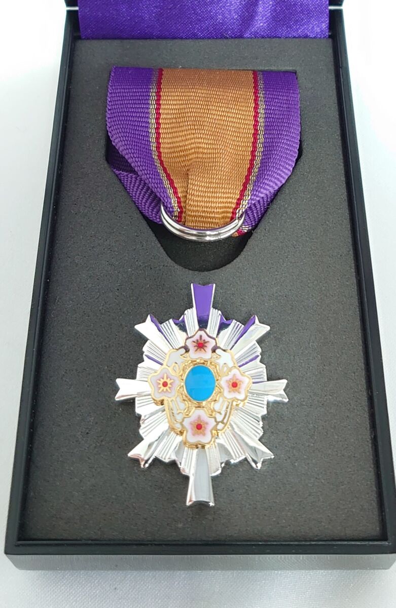 防衛功労章 – キングラム