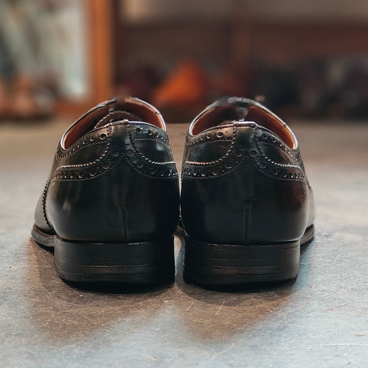 Church's】チャーチ 3都市 ディプロマット セミブローグ カーフ