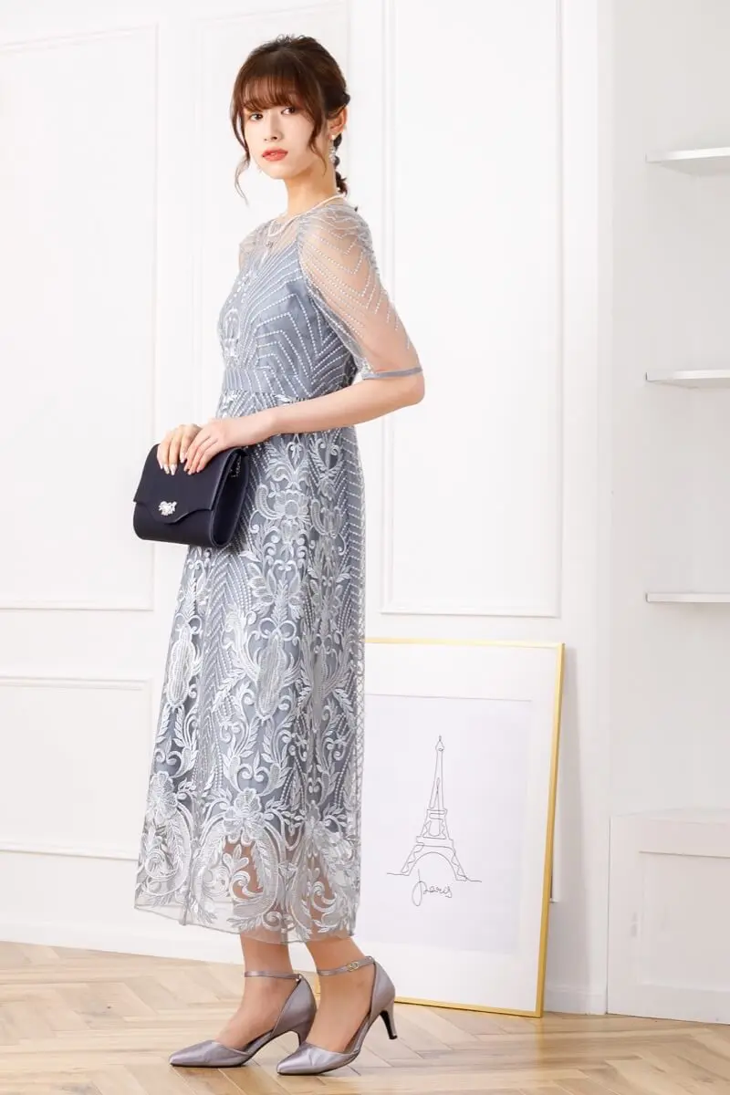 グレイッシュブルーのアンティーク刺繍レースドレス | Dorry doll | M