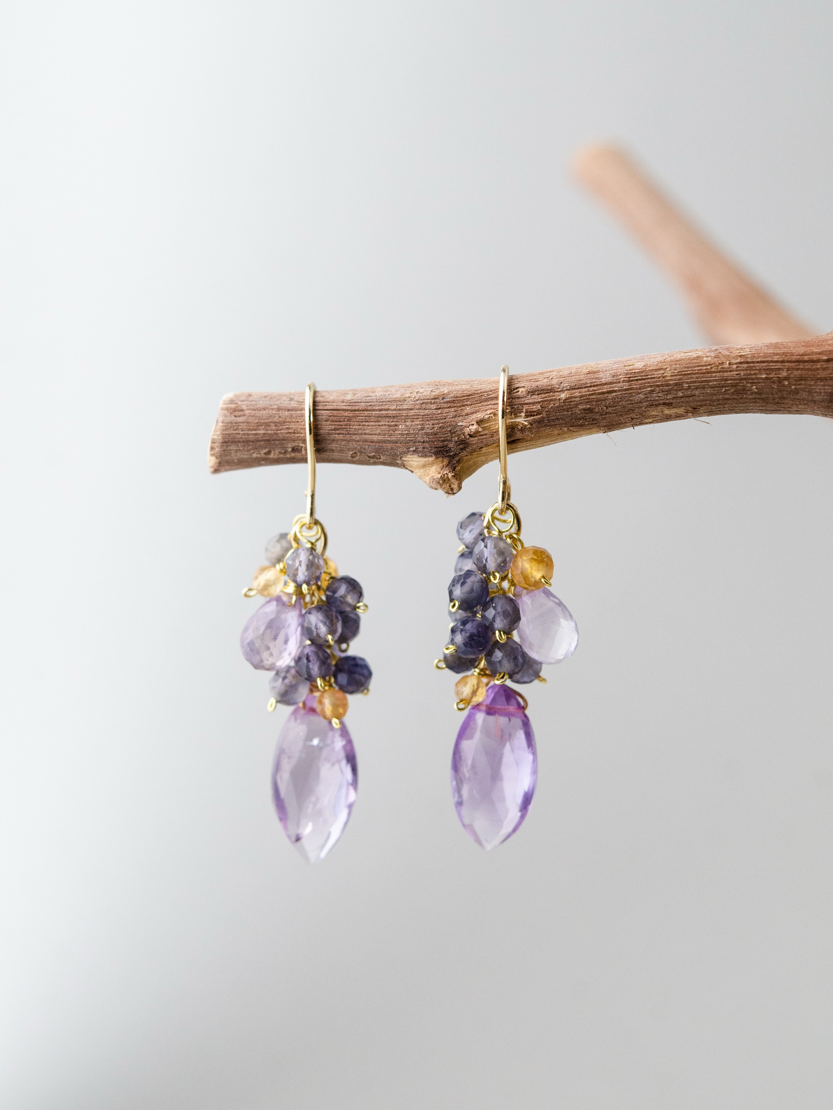 アメジスト&シトリン&アイオライト ピアス【イヤリング可】スミレの花