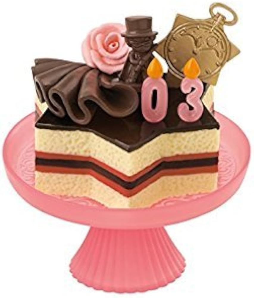 Amazon.co.jp: セーラームーンクリスタル バースデーケーキ BOX商品