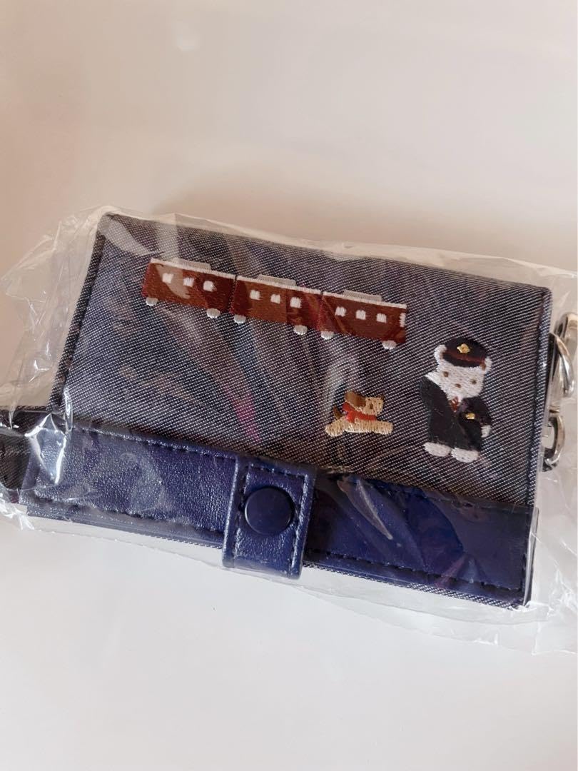 Amazon.co.jp: ファミリア 阪急電車 2021 パスケース : ファッション