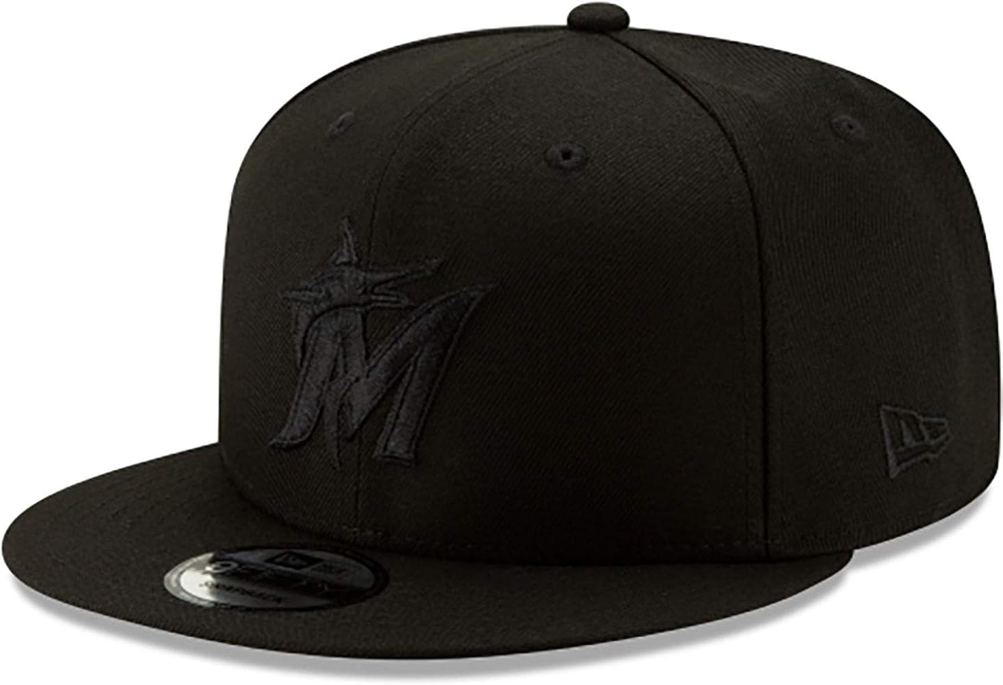 Amazon.com: New Era Miami Marlins 2019 Blackout 9FIFTY Snapback