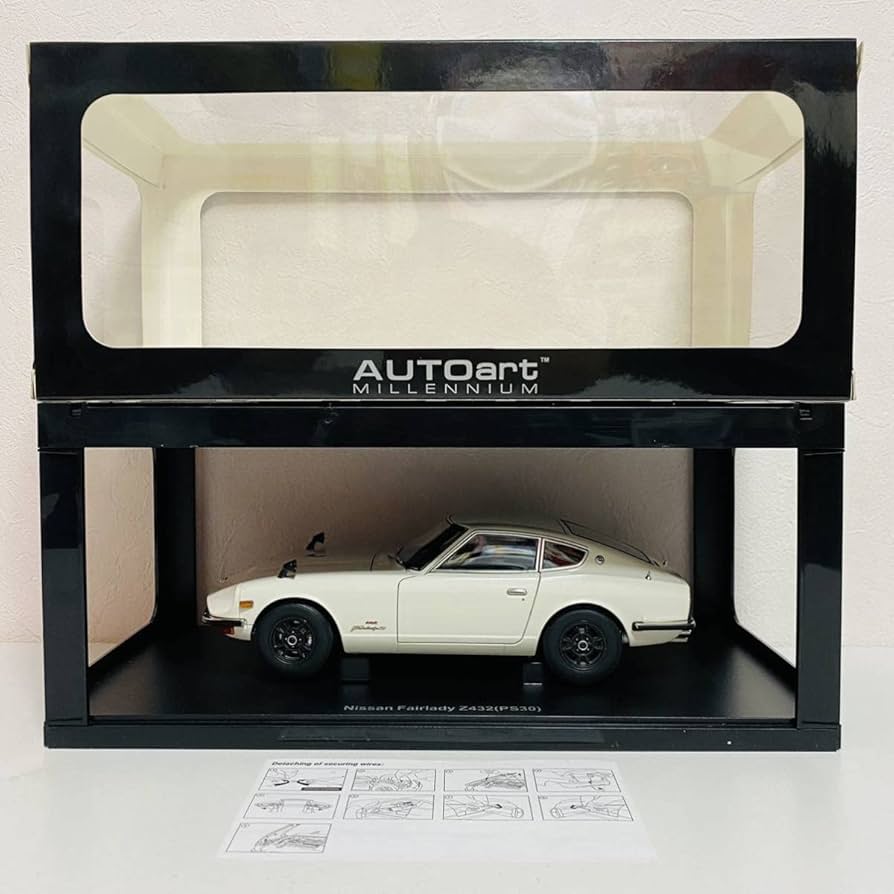 Amazon | 【極美品】AUTOart オートアート 1/18スケール Nissan