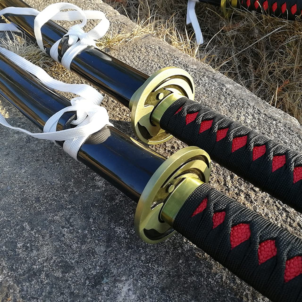 Amazon.co.jp: 刀剣乱舞 鶴丸国永 木製 刀 剣 武器 模造刀 模擬刀 道具