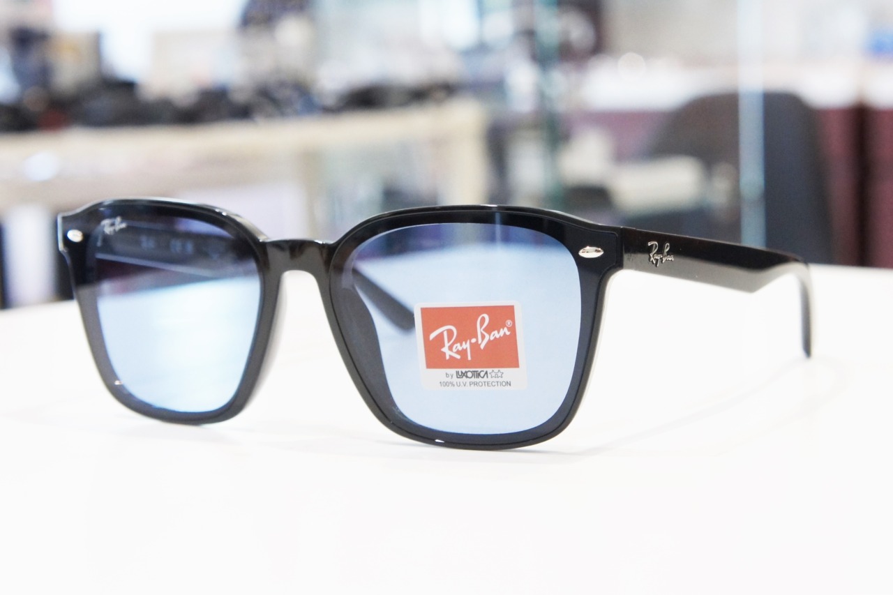 オーバーサイズがかっこよくキマるRay-Ban「RB4392D」のサングラスをご