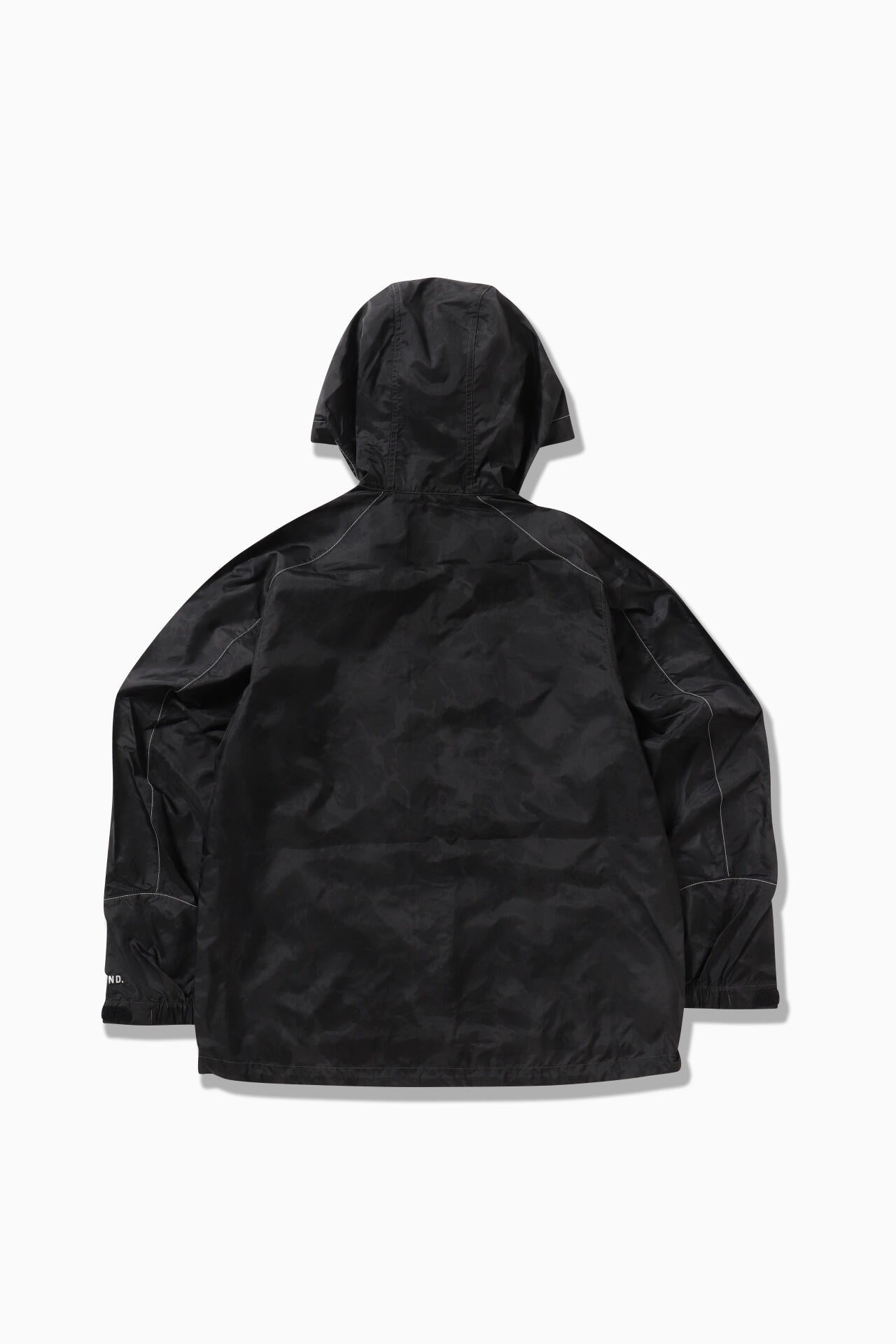 printed nylon jacket | and wander（アンドワンダー） ｜【公式】通販