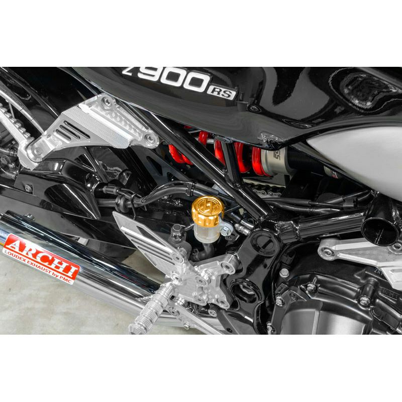カワサキ Z900RS/CAFE マスターシリンダーキャップ(リア) ゴールド