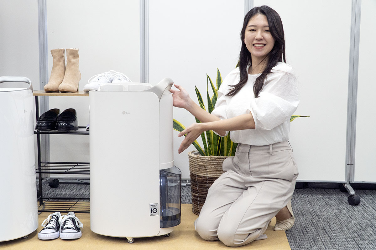 靴やタンスも除湿！ LGが衣類乾燥除湿機を日本初投入 - スマホで遠隔