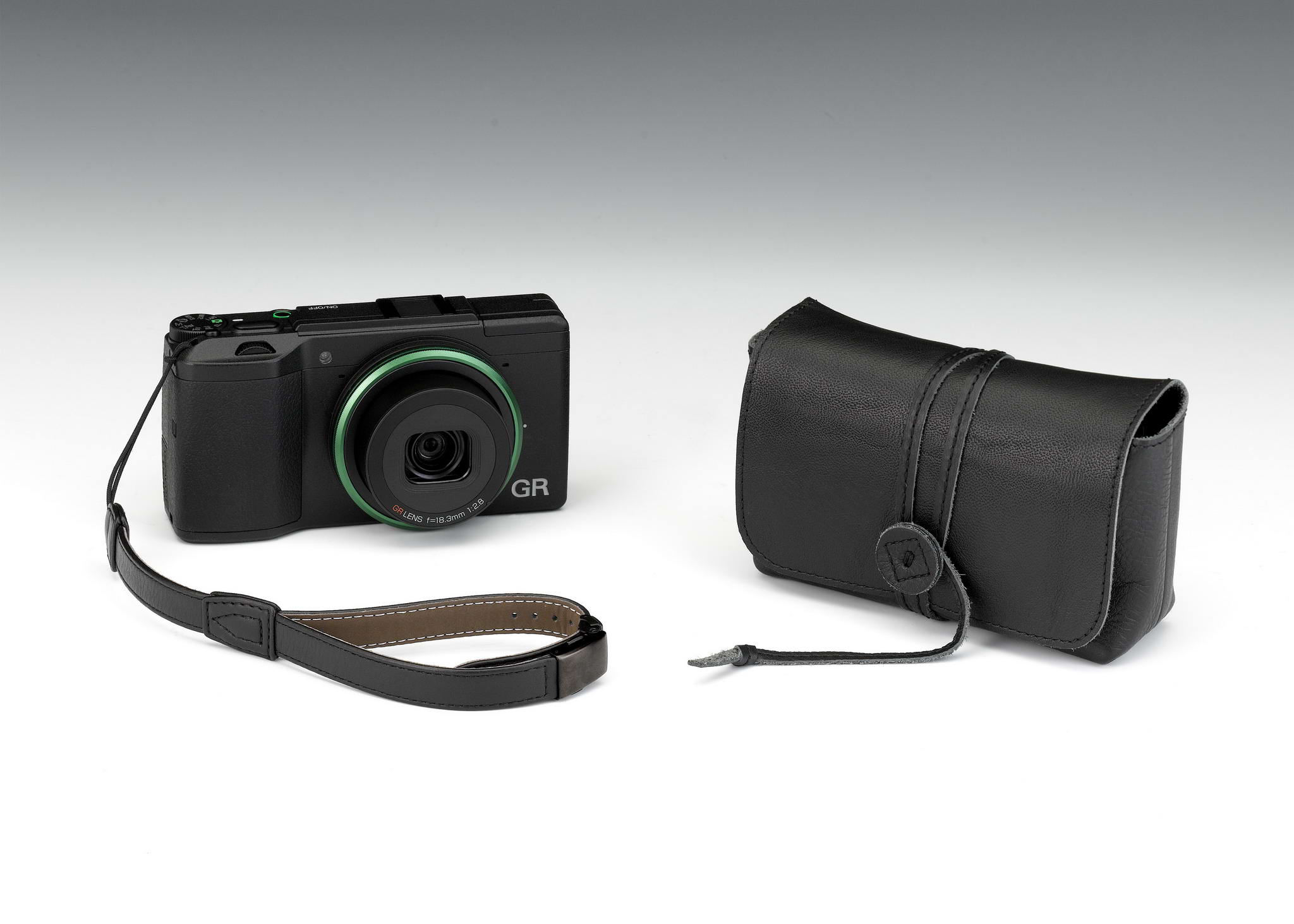 大型イメージセンサー搭載のハイエンドコンパクトデジタルカメラ「GR