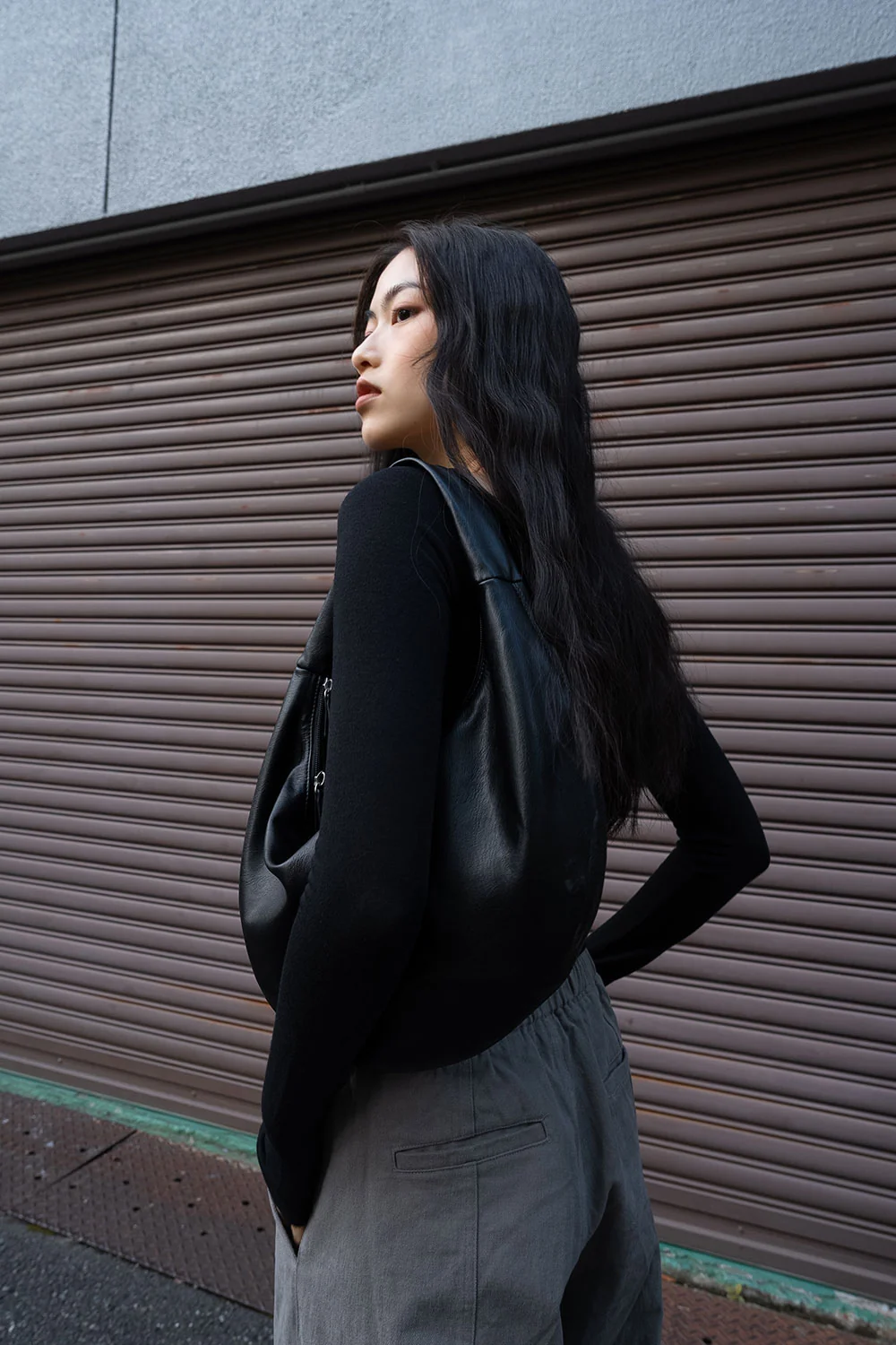 waning moon leather bag | OHOTORO