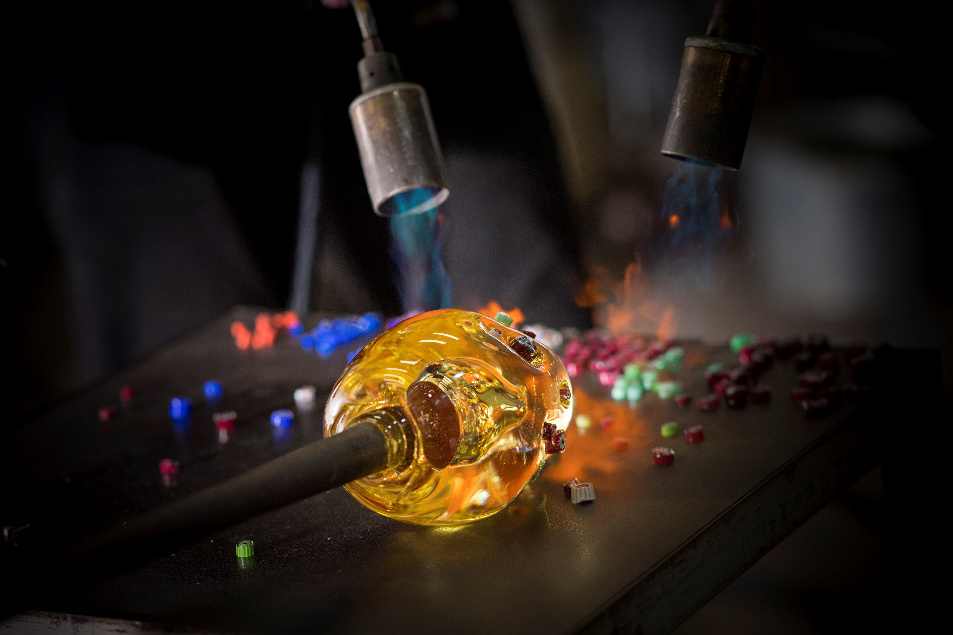 ガラス工芸作家 国の卓越技能者「現代の名工」黒木国昭】作家工房の