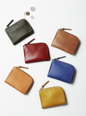 この夏だけのカラフルな“お楽しみ”！軽快なお出かけをかなえる、全6色