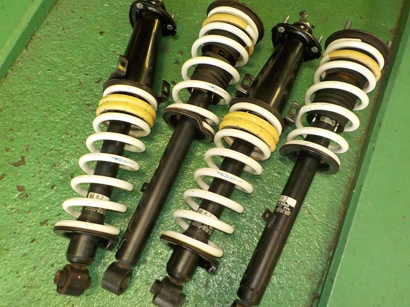 GRX120 マークX サスペンション交換と四輪アライメント ｜ 持ち込み