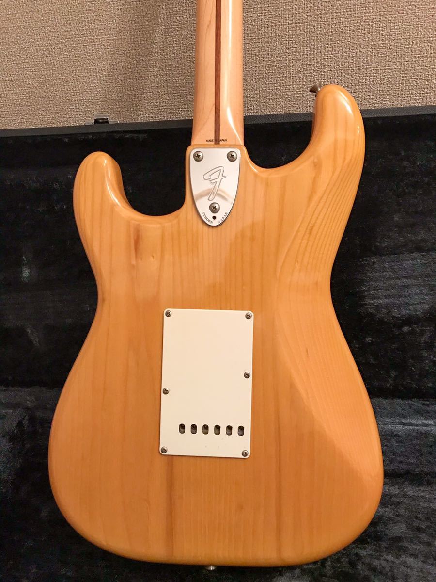 中古】Fender japan ST72-115 Eシリアル 1987年製 STRATOCASTER
