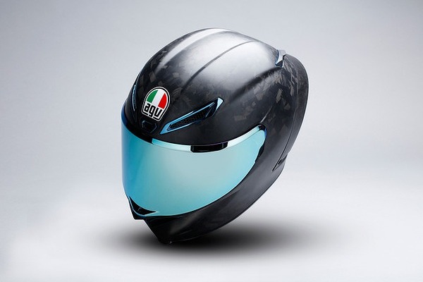 AGV PISTA GP RR FUTURO発売、MotoGP譲りのカーボンヘルメット…価格は