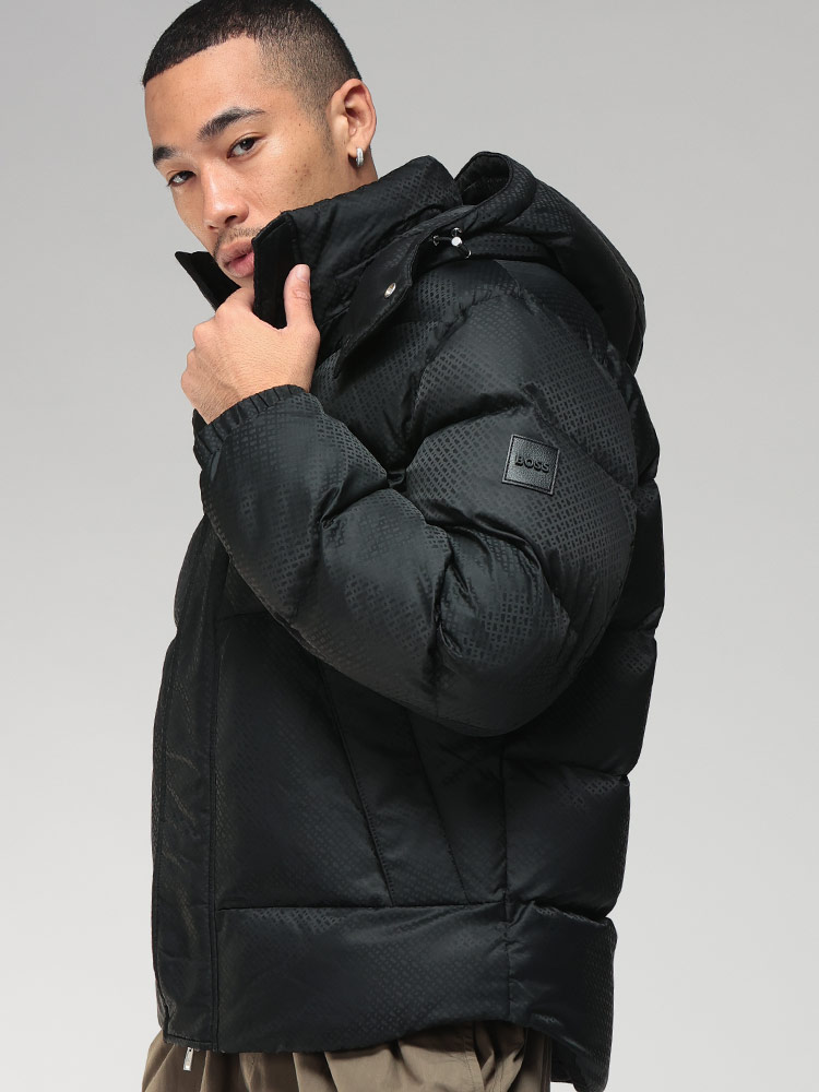 HUGO BOSS (ヒューゴボス) 総柄 BBモノグラム フード着脱 フルジップ
