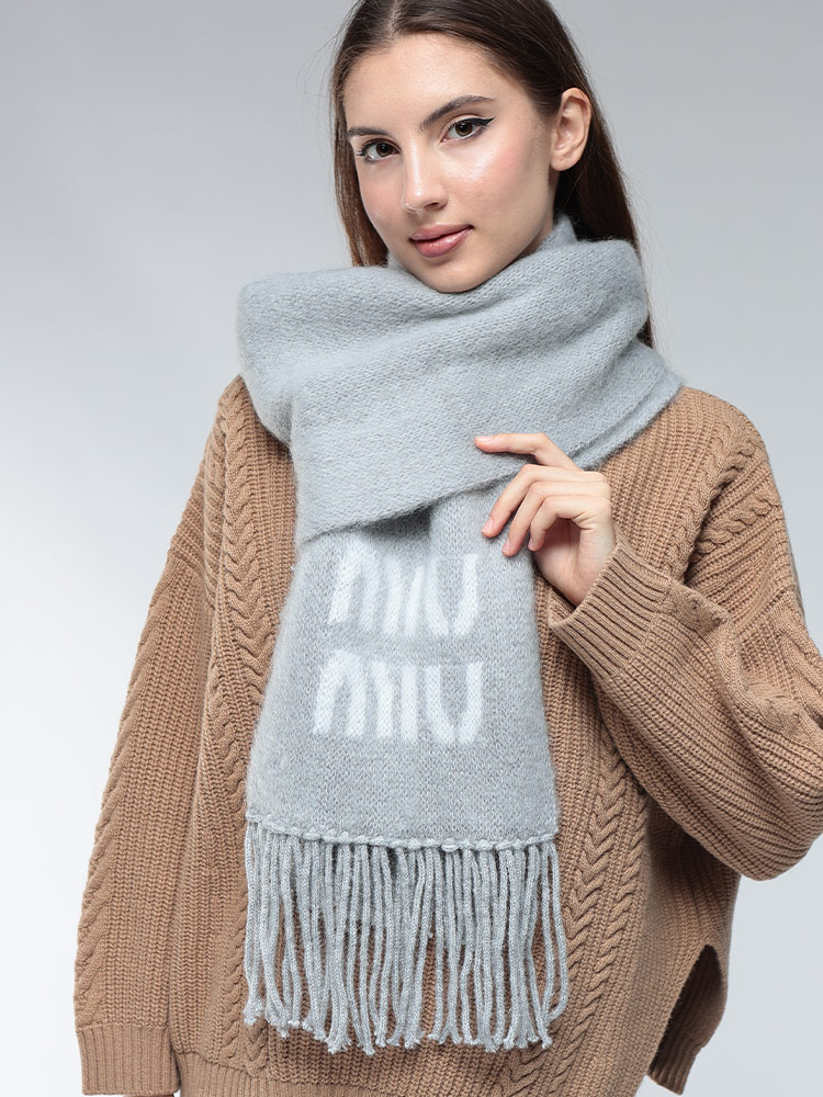 無料ギフトラッピング対象品】 MIU MIU (ミュウミュウ) モヘヤ ロゴ