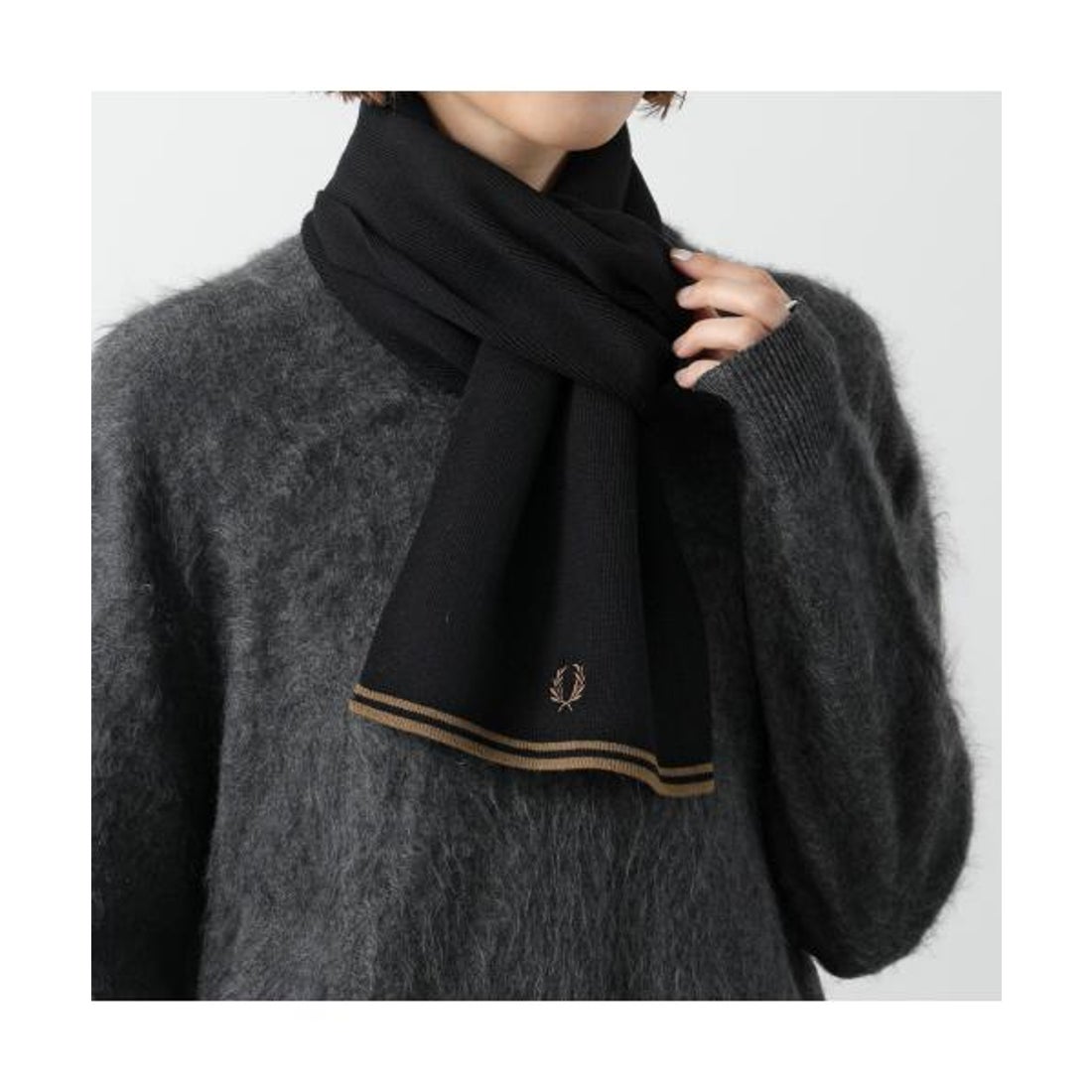 フレッドペリー FRED PERRY FRED PERRY マフラー Twin Tipped Merino