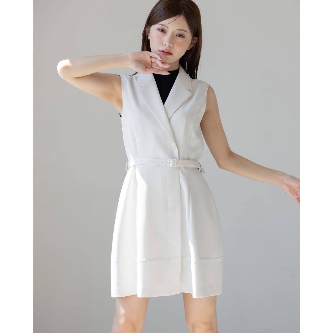 ラリューン La lune ノースリーブトレンチミニワンピース （ホワイト