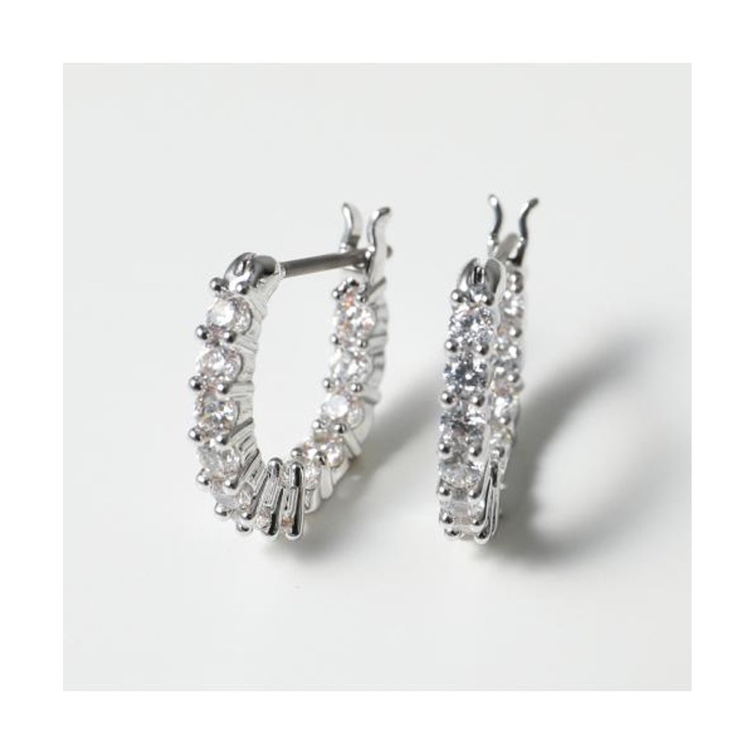 スワロフスキー SWAROVSKI SWAROVSKI フープピアス Matrix Vittore