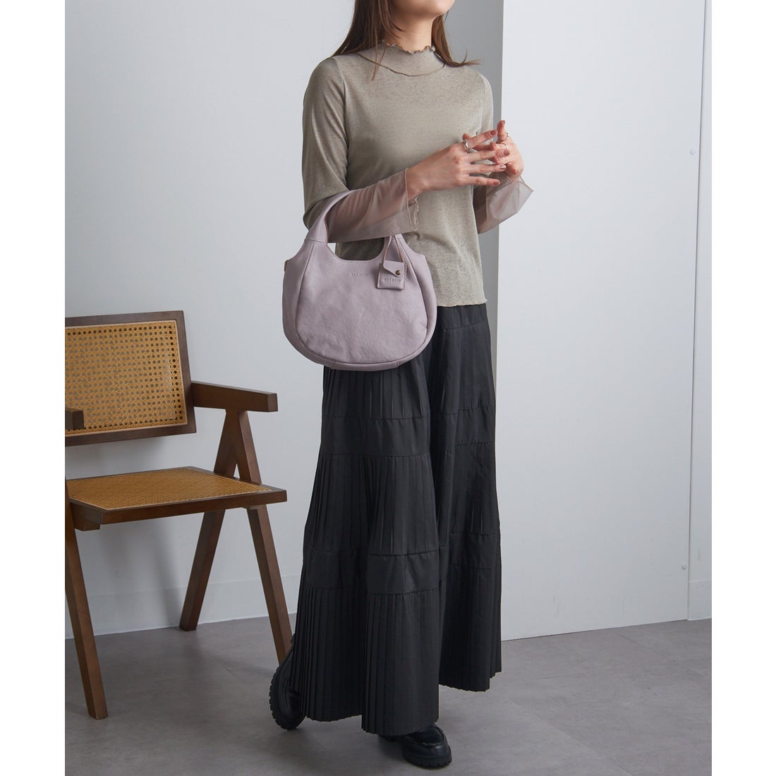 トーラ toleur カウレザードロップトート 11970 （パープル