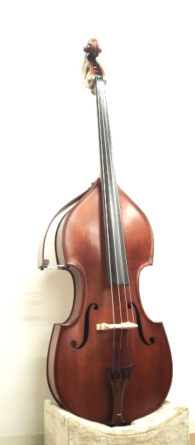 国産コントラバス4弦