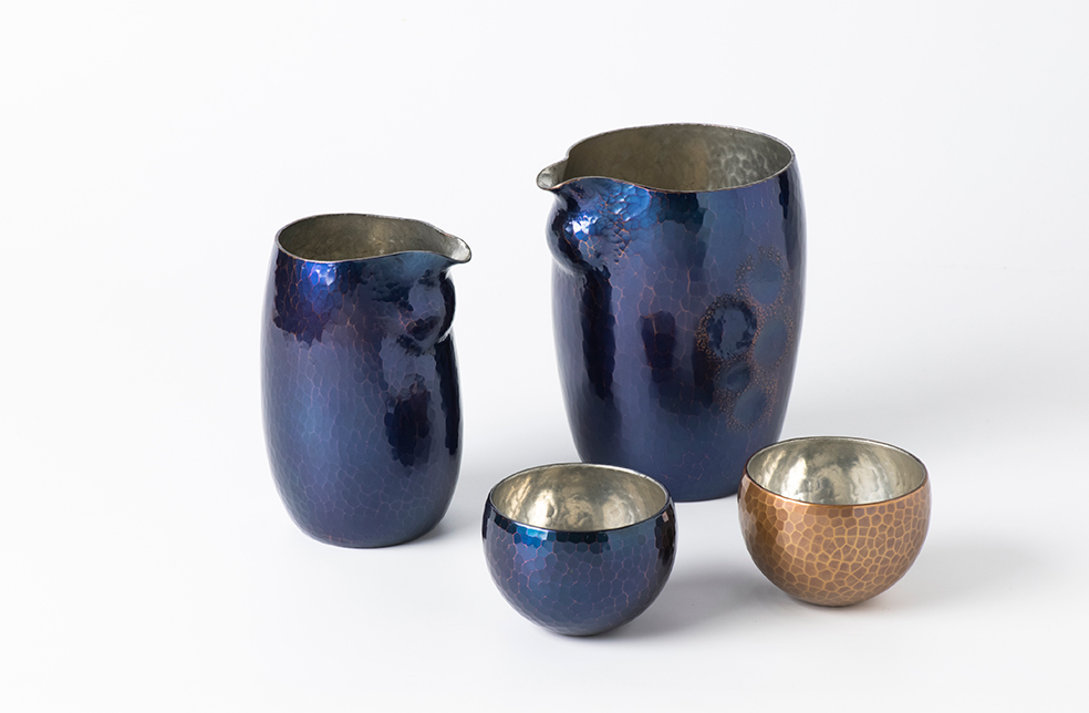 新潟直送計画】鎚起銅器 ぐい呑み・徳利（青藍・金茶） – 鎚起工房 清雅堂