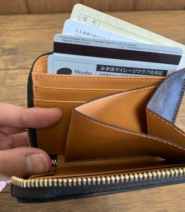 購入してみた！】「CRAFSTOのL字ファスナー財布」使用感レビュー（画像