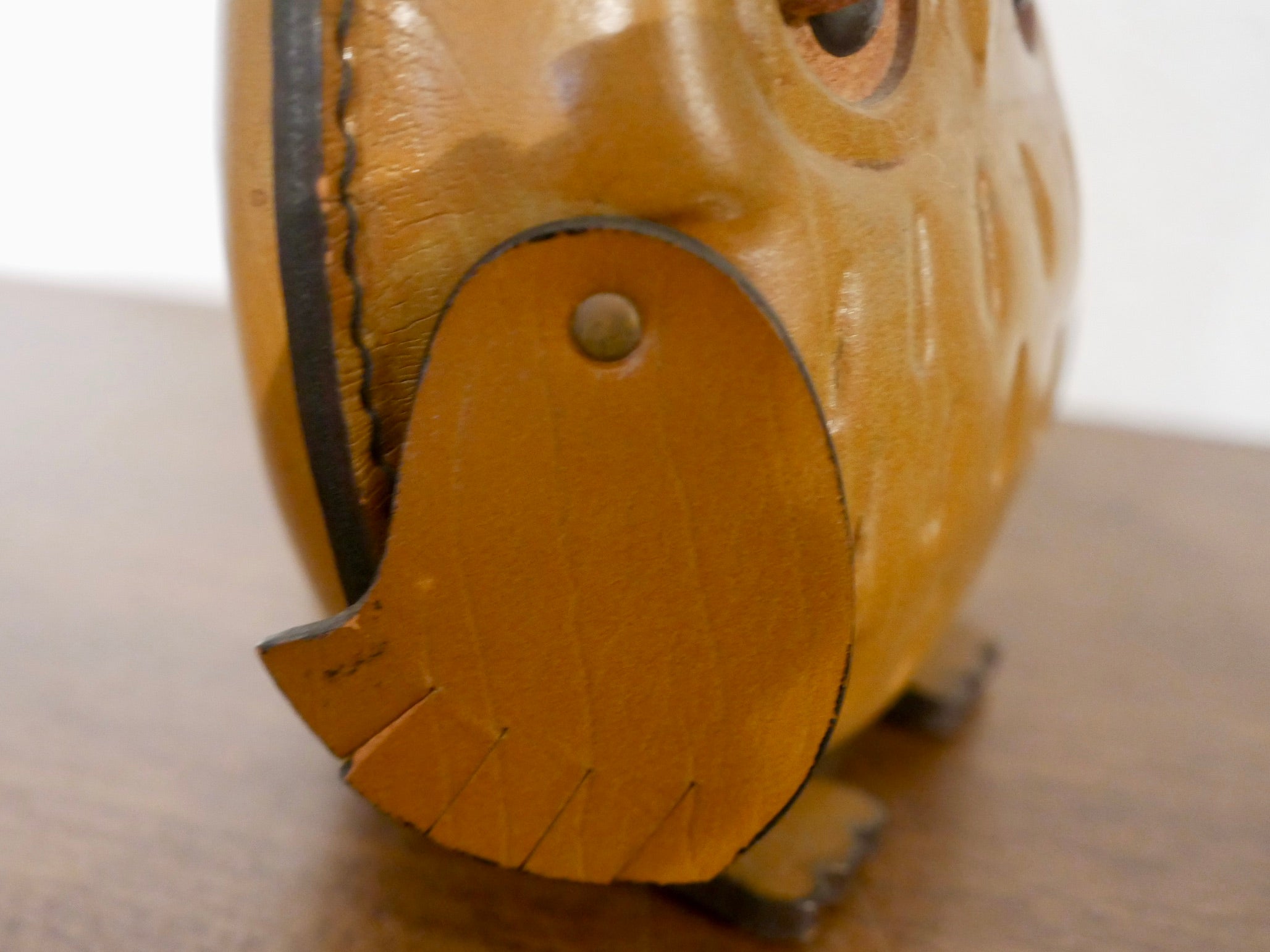 鴻池製作所 ふくろう 貯金箱 本革 レザー KONOIKE – smileantiques