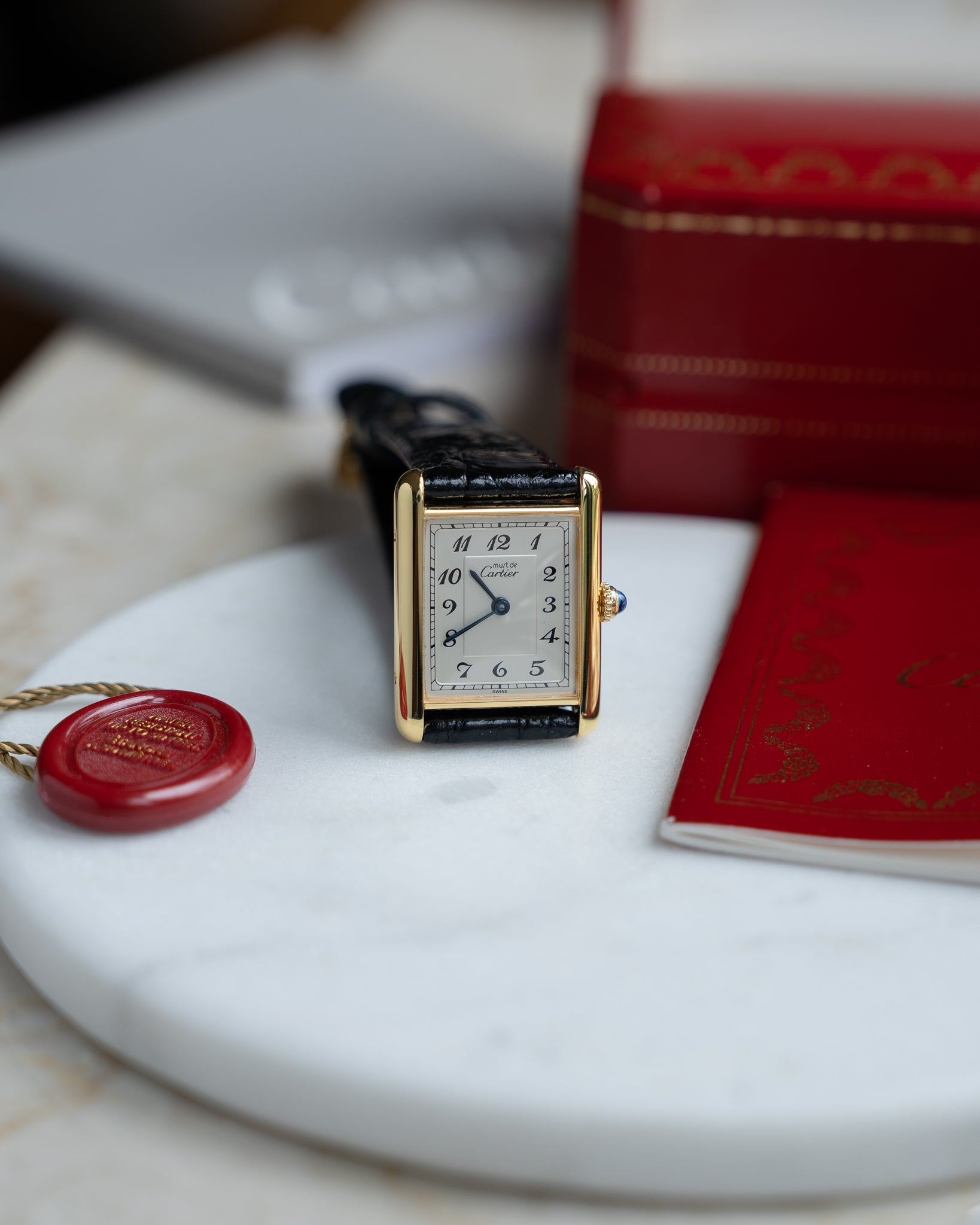 マスト ドゥ カルティエ タンク LM - ブレゲ数字 ホワイト ダイヤル