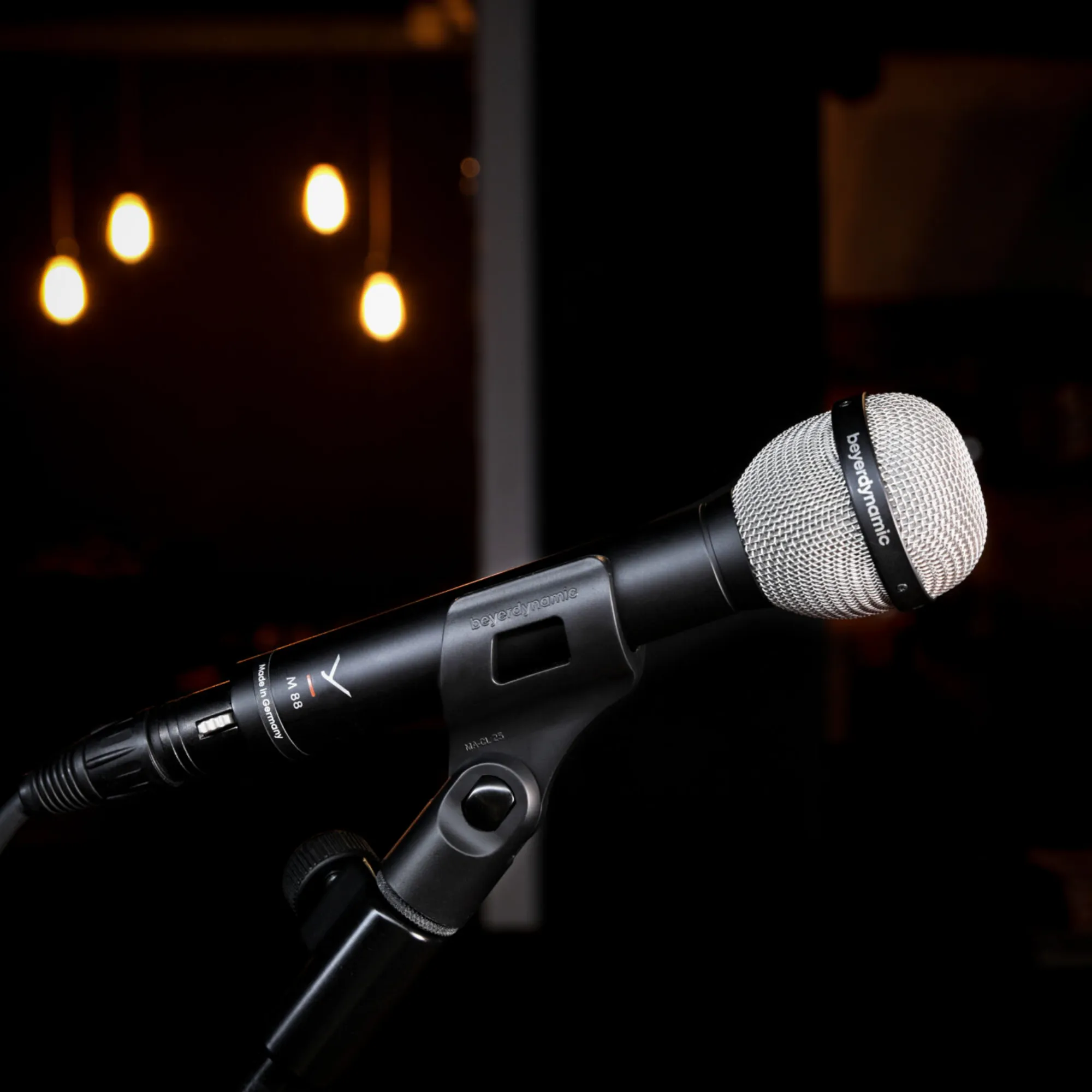 beyerdynamic ｜M 88 (ダイナミックマイク) | 正規輸入代理店ストア