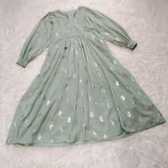 ヌキテパ コットンボイルフォイル フラワープリント ギャザードレス