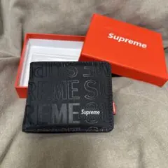 2026年最新】SUPREME 二つ折り財布の人気アイテム - メルカリ