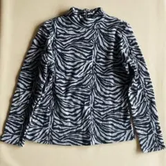 2026年最新】ゼブラ柄Tシャツの人気アイテム - メルカリ