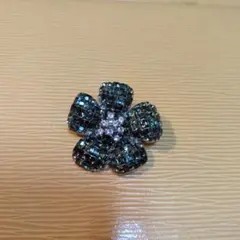 2026年最新】ブローチ フォクシーの人気アイテム - メルカリ