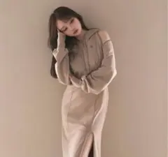 2026年最新】andmary カミラスリットドレスの人気アイテム - メルカリ