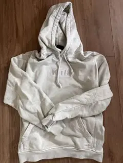 2026年最新】kith パーカー ボックスロゴの人気アイテム - メルカリ