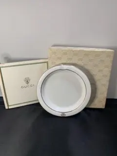 2026年最新】gucci 灰皿の人気アイテム - メルカリ