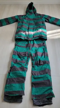 2026年最新】burton ショーンホワイト ウェアの人気アイテム - メルカリ