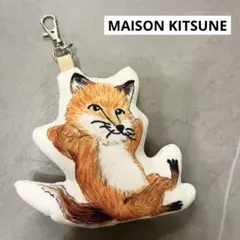 2026年最新】メゾンキツネ キーホルダーの人気アイテム - メルカリ