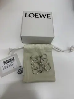 2026年最新】LOEWE 付属品：箱 ブローチ・コサージュの人気アイテム