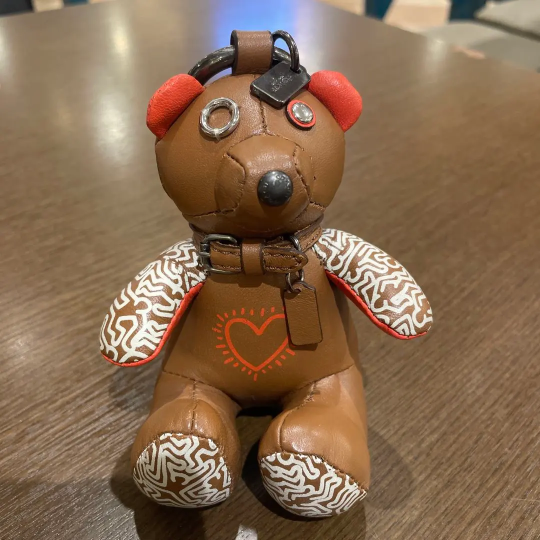 2026年最新】キースヘリングキーホルダーの人気アイテム - メルカリ