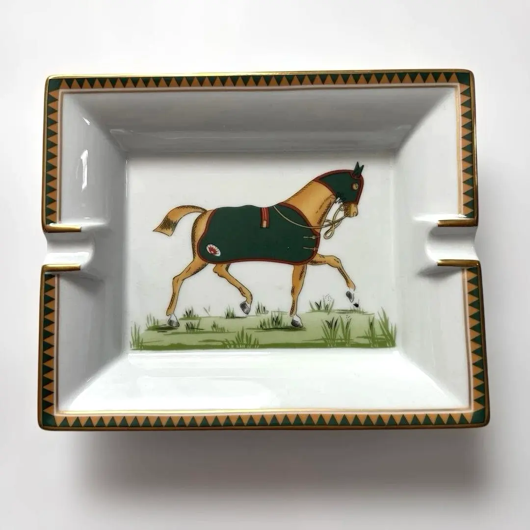 2026年最新】エルメス 灰皿 馬の人気アイテム - メルカリ