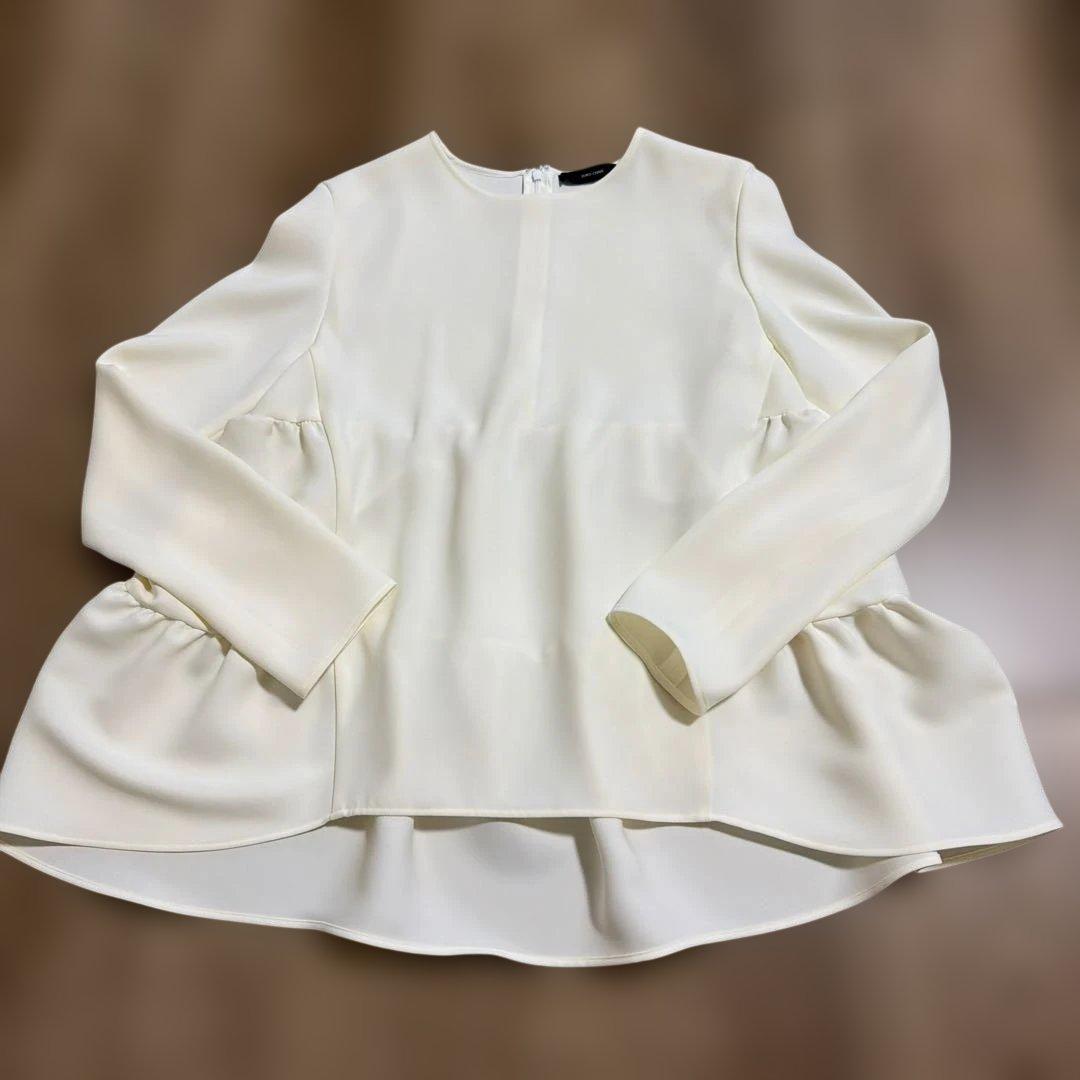 ヨーコチャン　フリル　長袖　トップス　ブラウス　40 ハーフスリーブラップフリルブラウス – YOKO CHAN