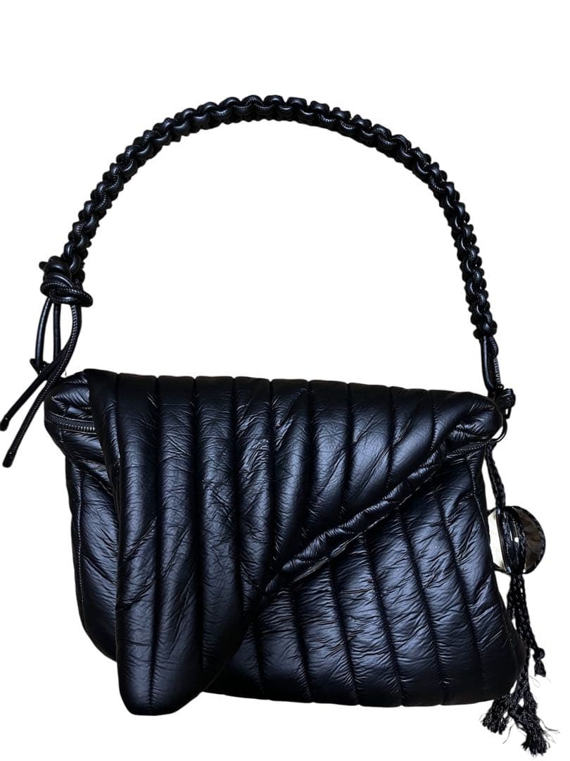 ナットエンペラー ショルダーバッグ BLACK - メルカリ