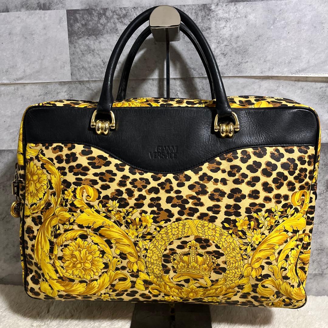 ヴェルサーチ　Versace トートバッグ　ブラック✖️ゴールド　レオパード柄 Amazon | [Versace] (ヴェルサーチ) レオパード 豹柄 ヒョウ
