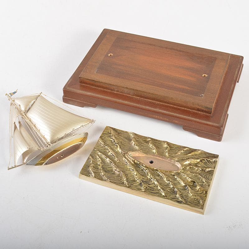 三越謹製 銀製 銀帆船 ヨット 約51g 置物 共箱 M R7467B - メルカリ