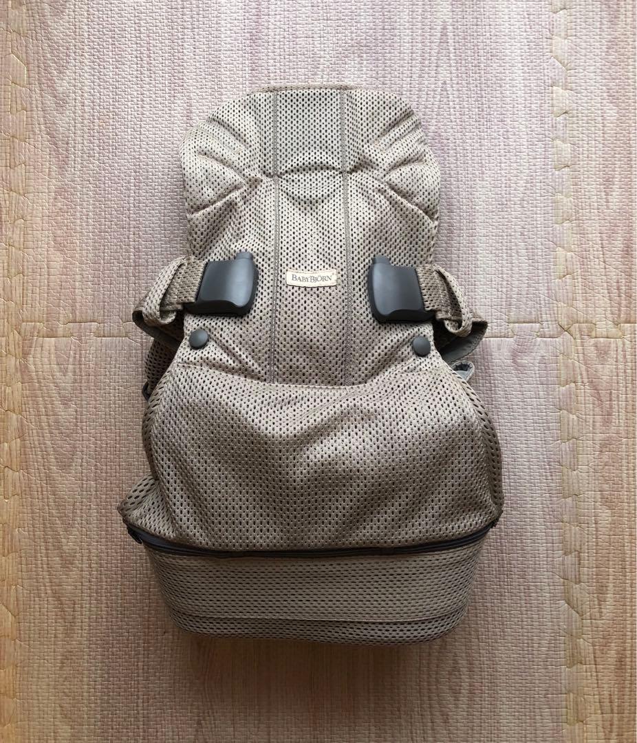 美品 ベビービョルン ONE KAI ワンカイエアー 抱っこ紐 グレージュ